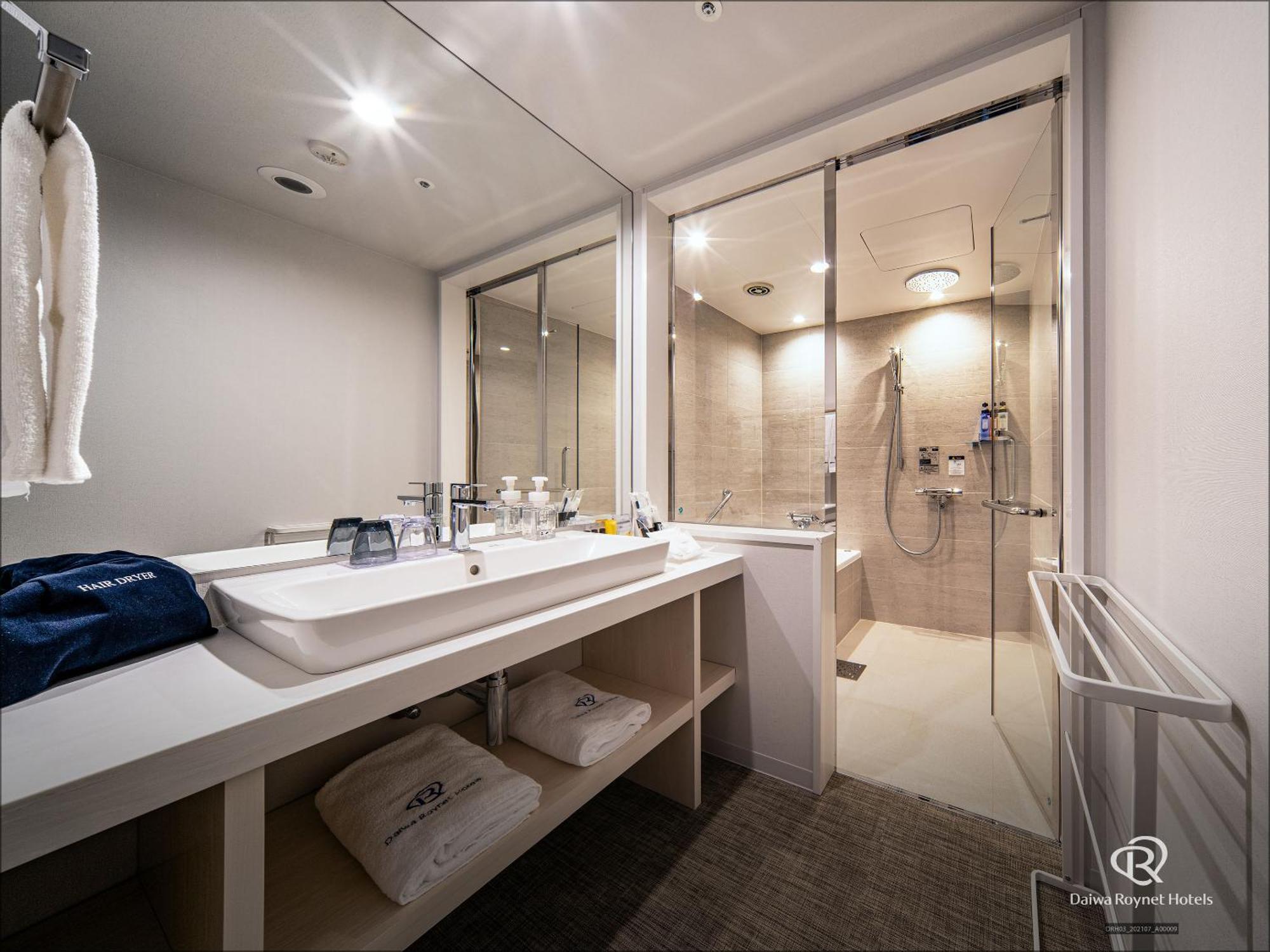 Daiwa Roynet Hotel Kanazawa Eki Nishiguchi חדר תמונה