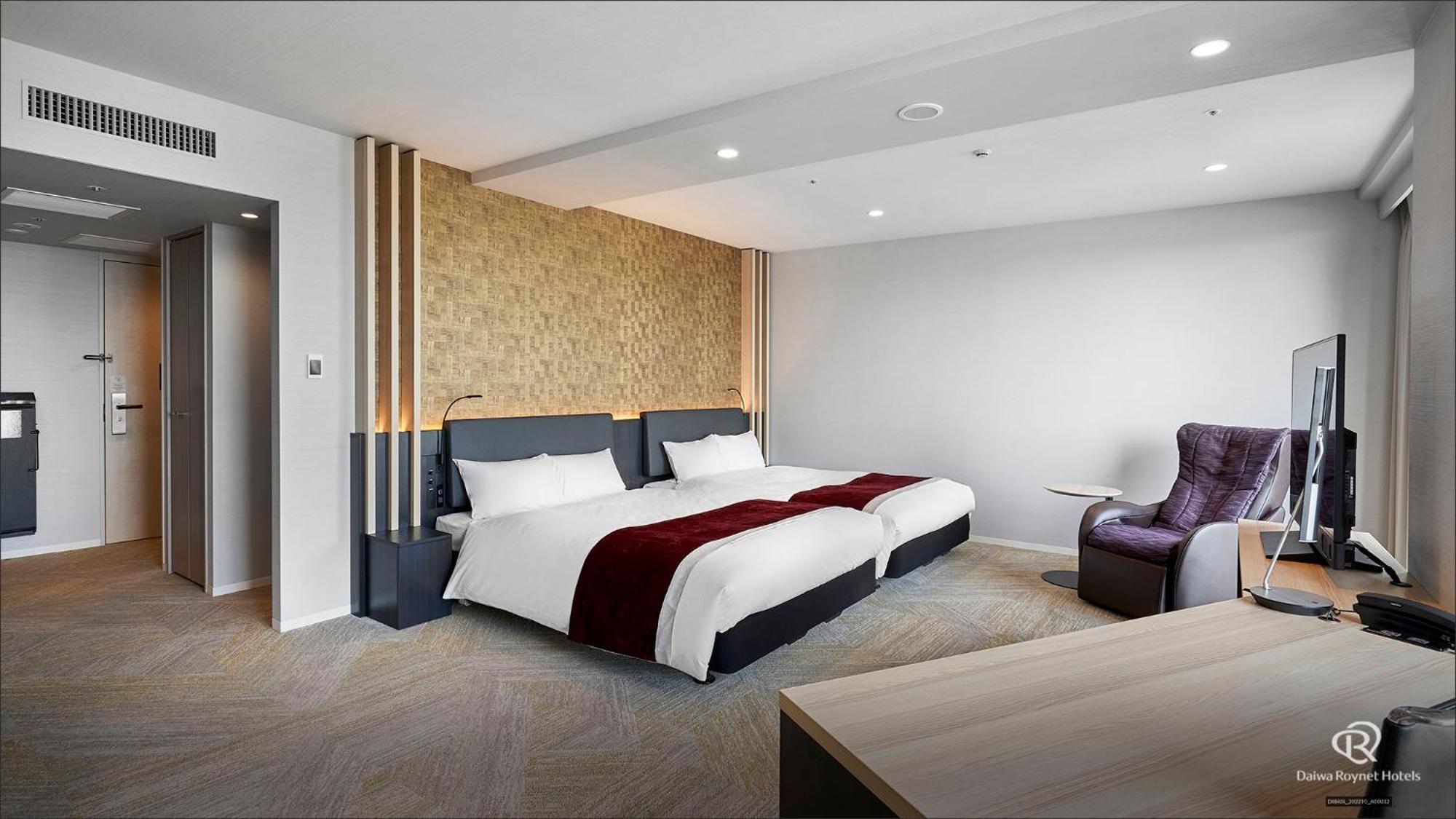 Daiwa Roynet Hotel Kanazawa Eki Nishiguchi חדר תמונה